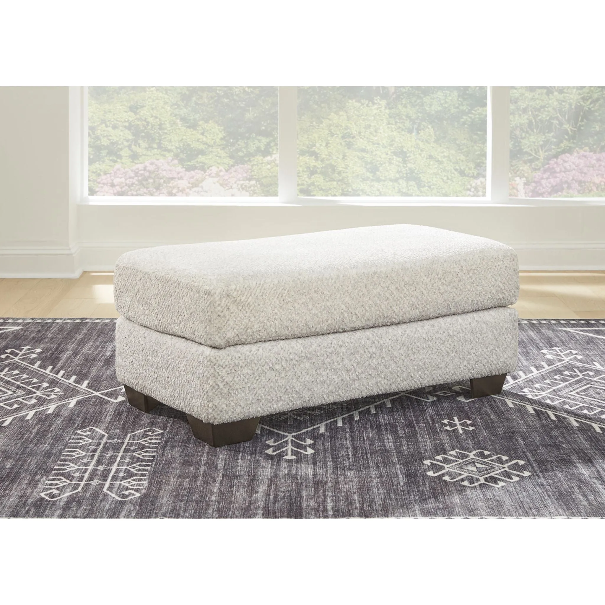 Brebryan Ottoman