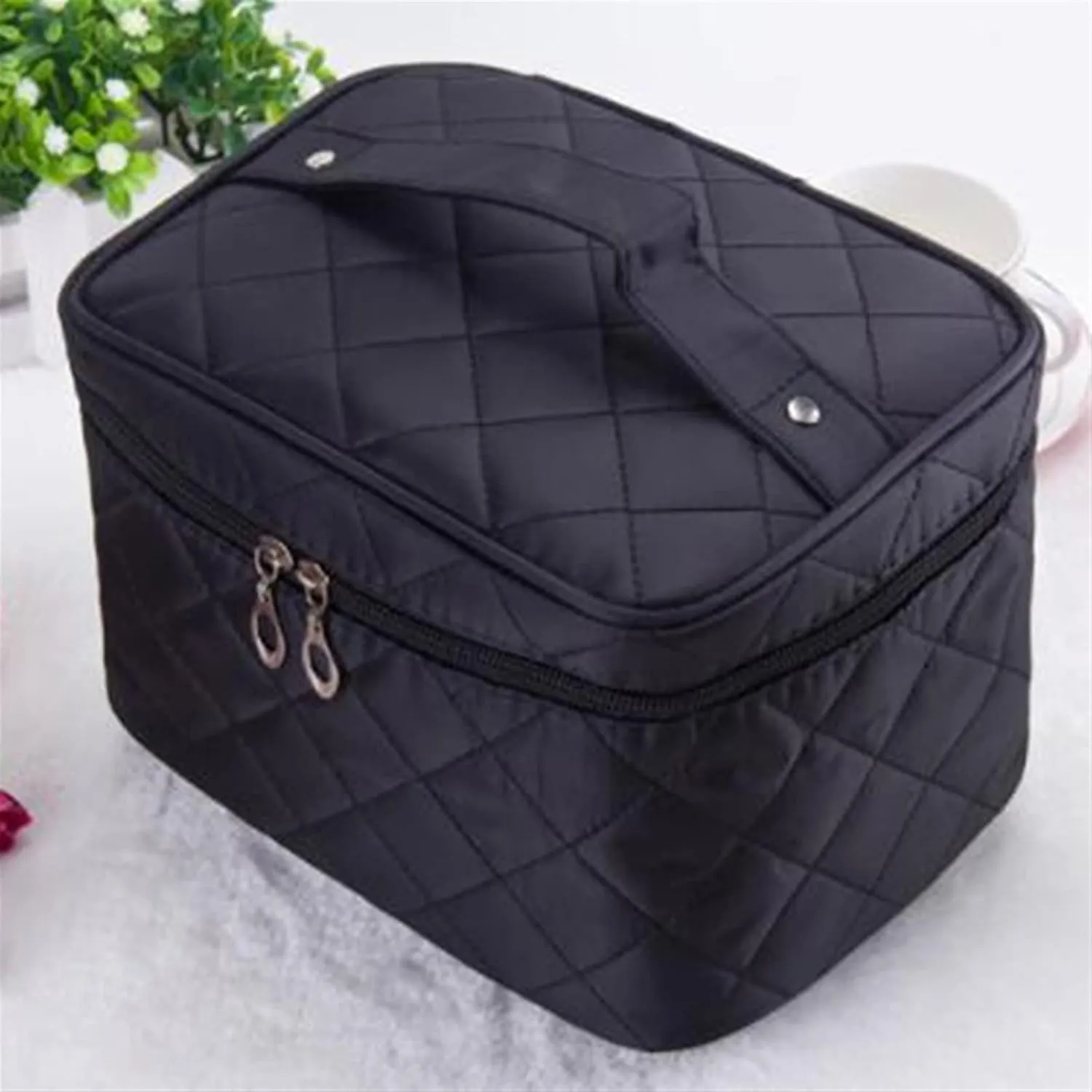 Cosmetic Female Quilted Professional Women Capacity Storage Handbag Travel Makeup Bag (Black)