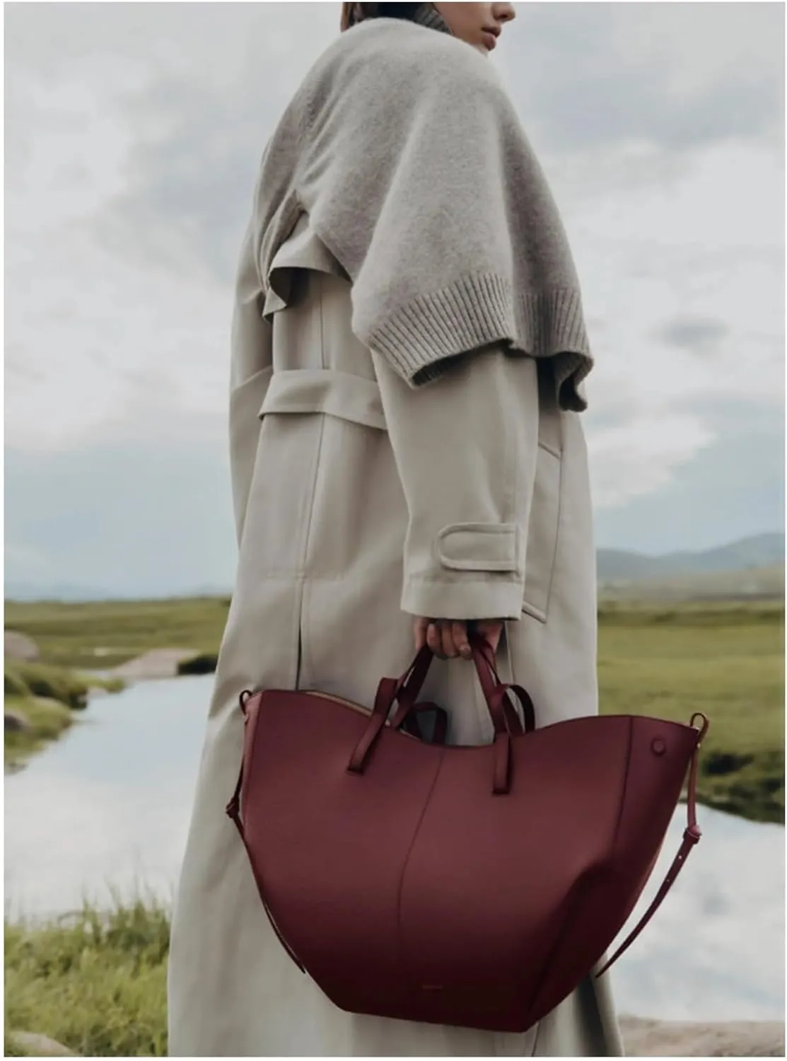 Large Capacity Tote Bag for Women, Fashion Vintage Shoulder Bag, Chic Leather Handbag Hobo Purse Work Bag.