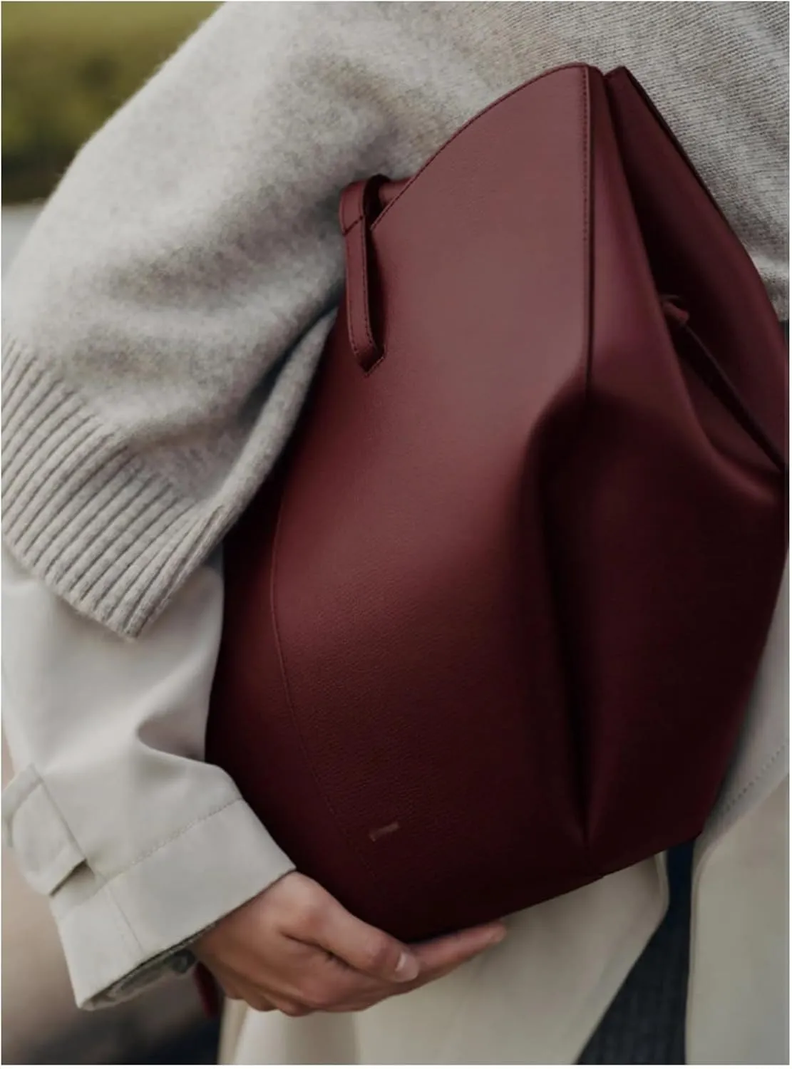Large Capacity Tote Bag for Women, Fashion Vintage Shoulder Bag, Chic Leather Handbag Hobo Purse Work Bag.
