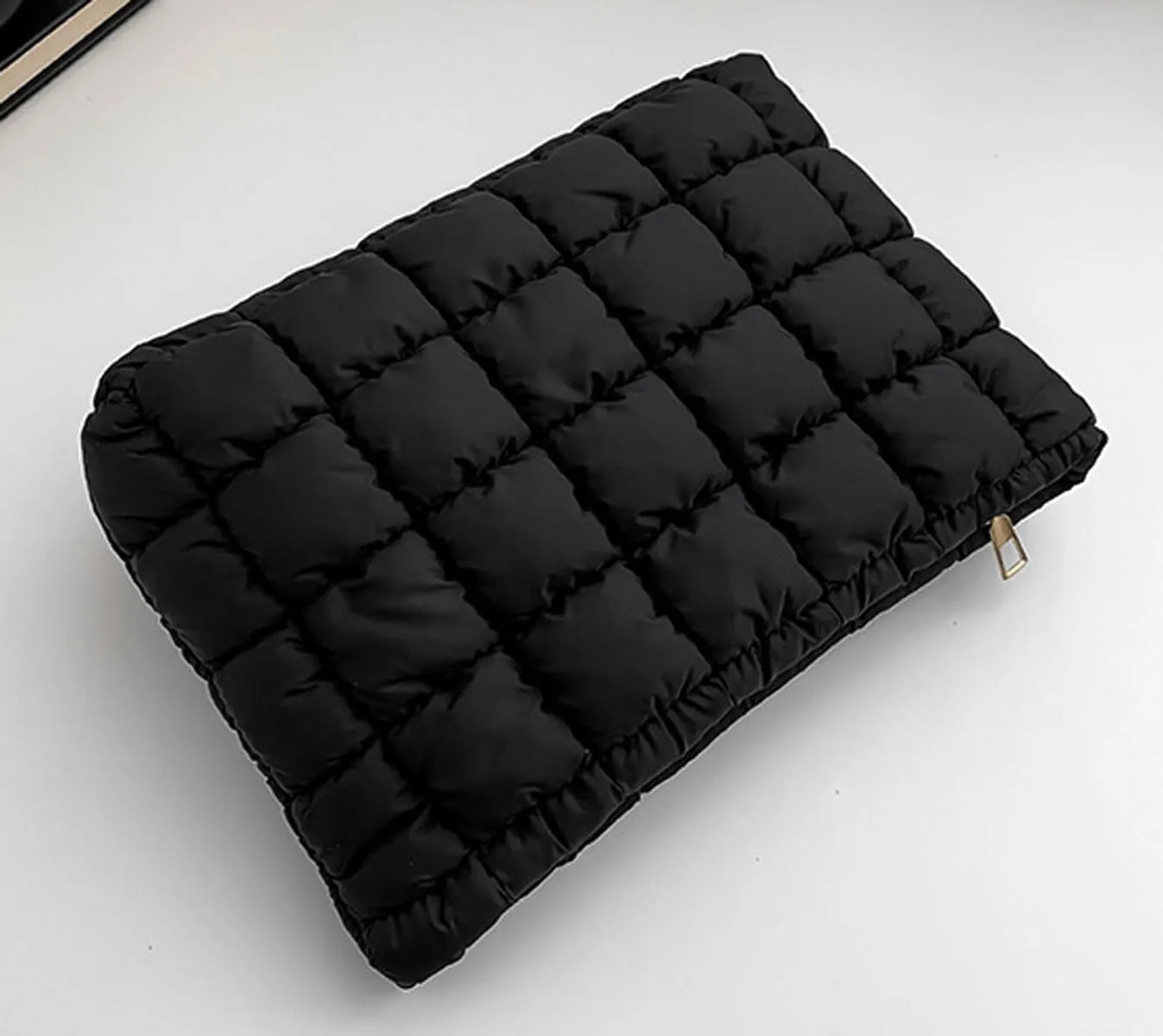 Quilted Makeup Bags Cosmetic Toiletry Organizer Bags Solid Puffer Clutch Cute Pouch for Women, Black