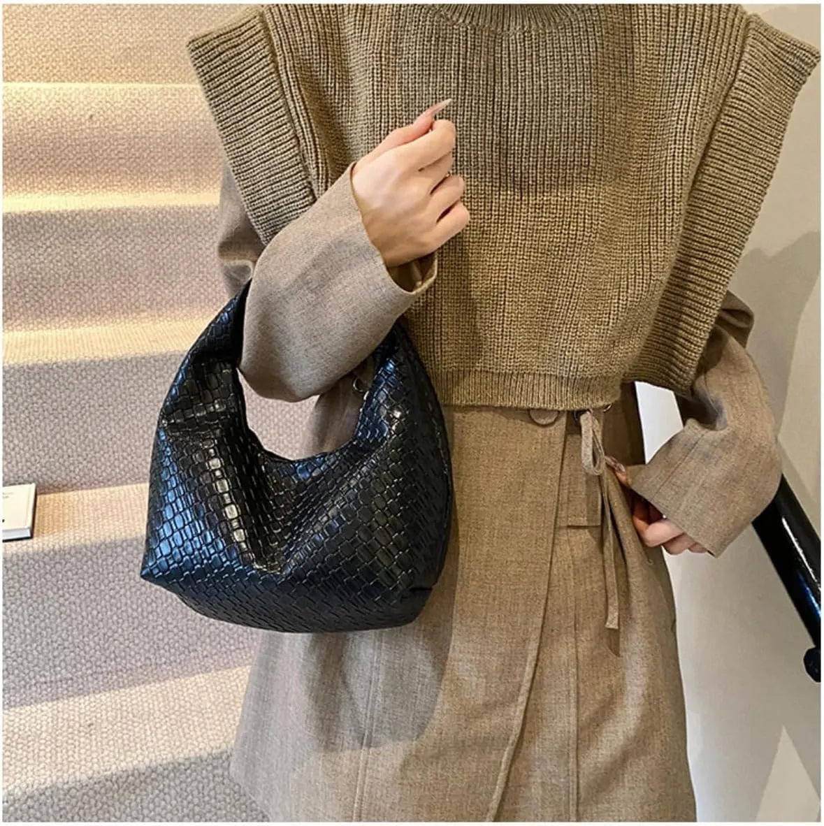 Shoulder Purses for Women Woven Leather Handbag Top Handle Hobo Bag Vintage Mini Tote Bag Slouchy Shoulder Bag