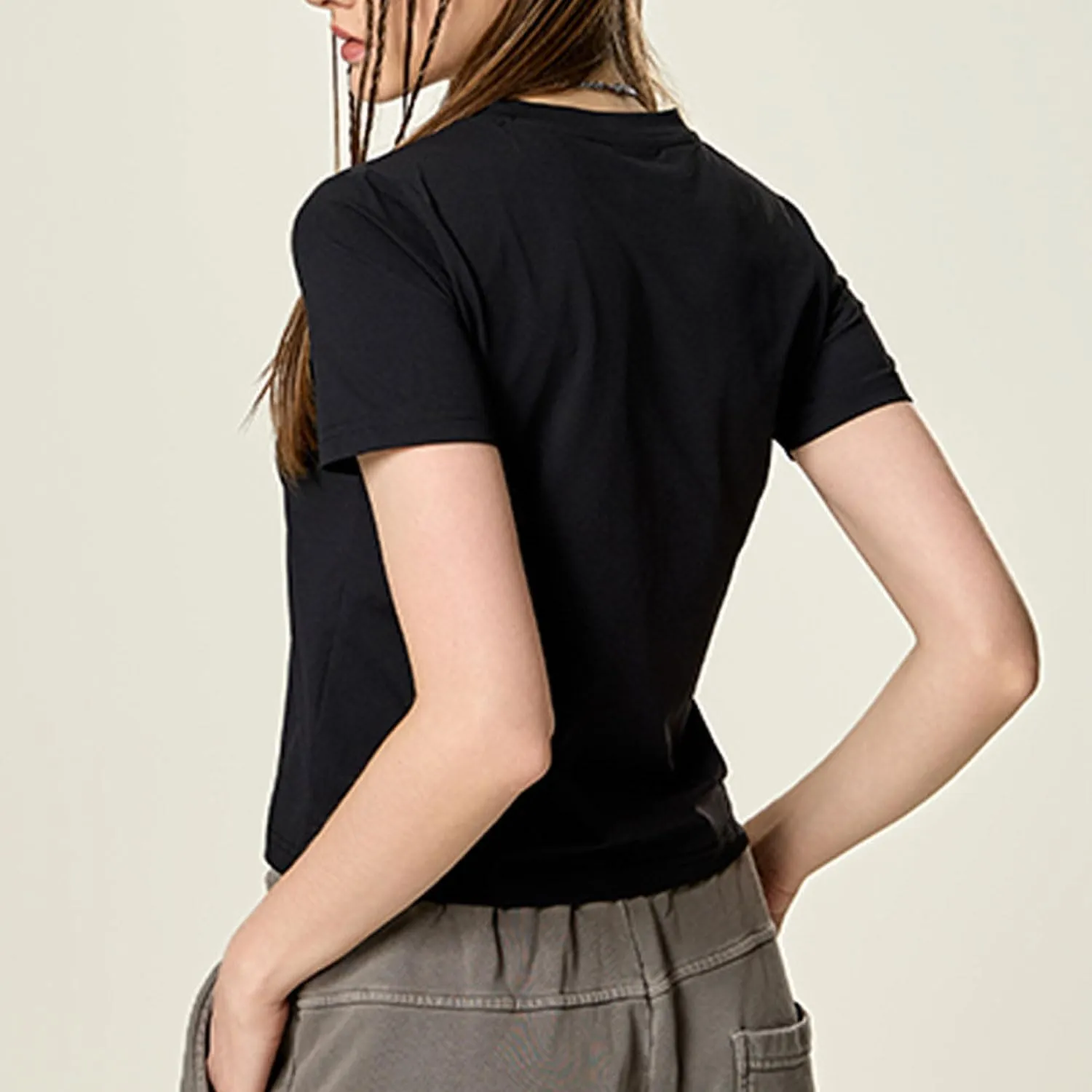 Yoolin Women's Slim Fit T-Shirt Moisture Wicking Quick Dry Round Neck Casual Summer Petite Sizing Pure Color Versatile Top
